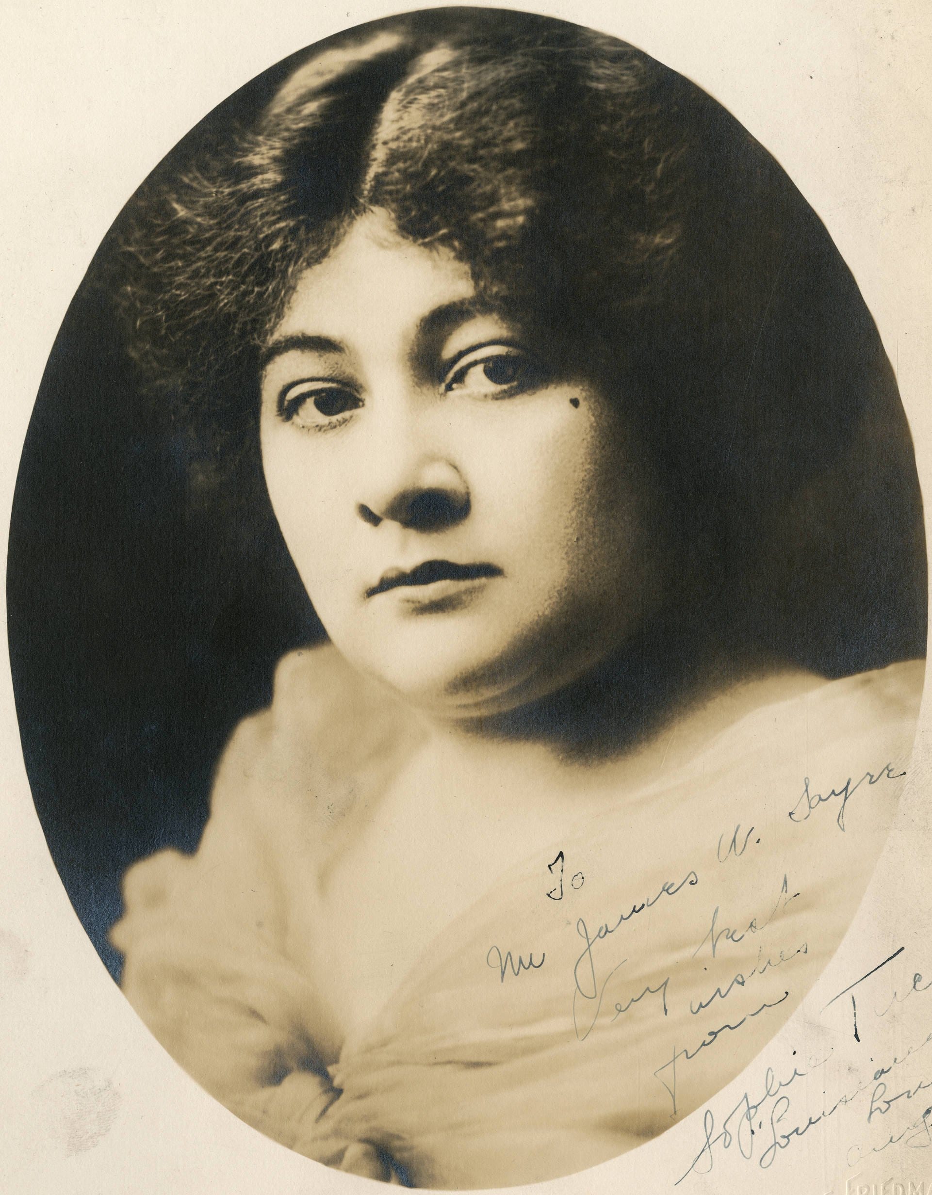 Sophie Tucker: Red Hot Mama of the 1910s